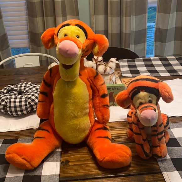 Disney Other - 🎉🎉DISNEY TIGGER BUNDLE ❤️❤️